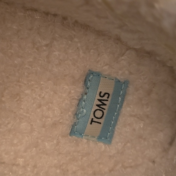 TOMS ladies slippers size 12.. - Picture 4 of 8